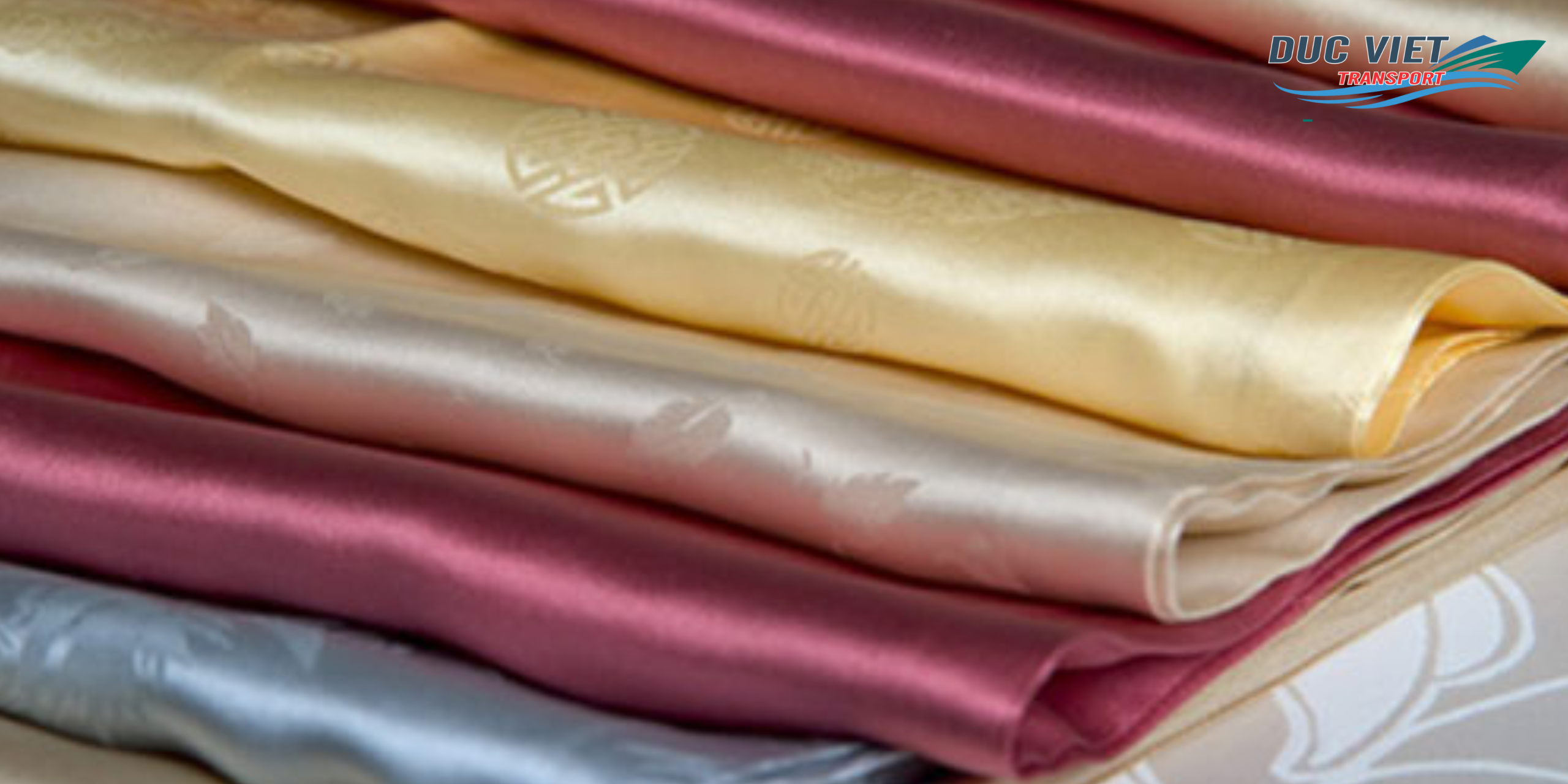 Gửi Lụa Tơ Tằm Việt Sang Đức – Mềm Mại, Thanh Lịch, Gắn Kết Văn Hóa Việt Nam