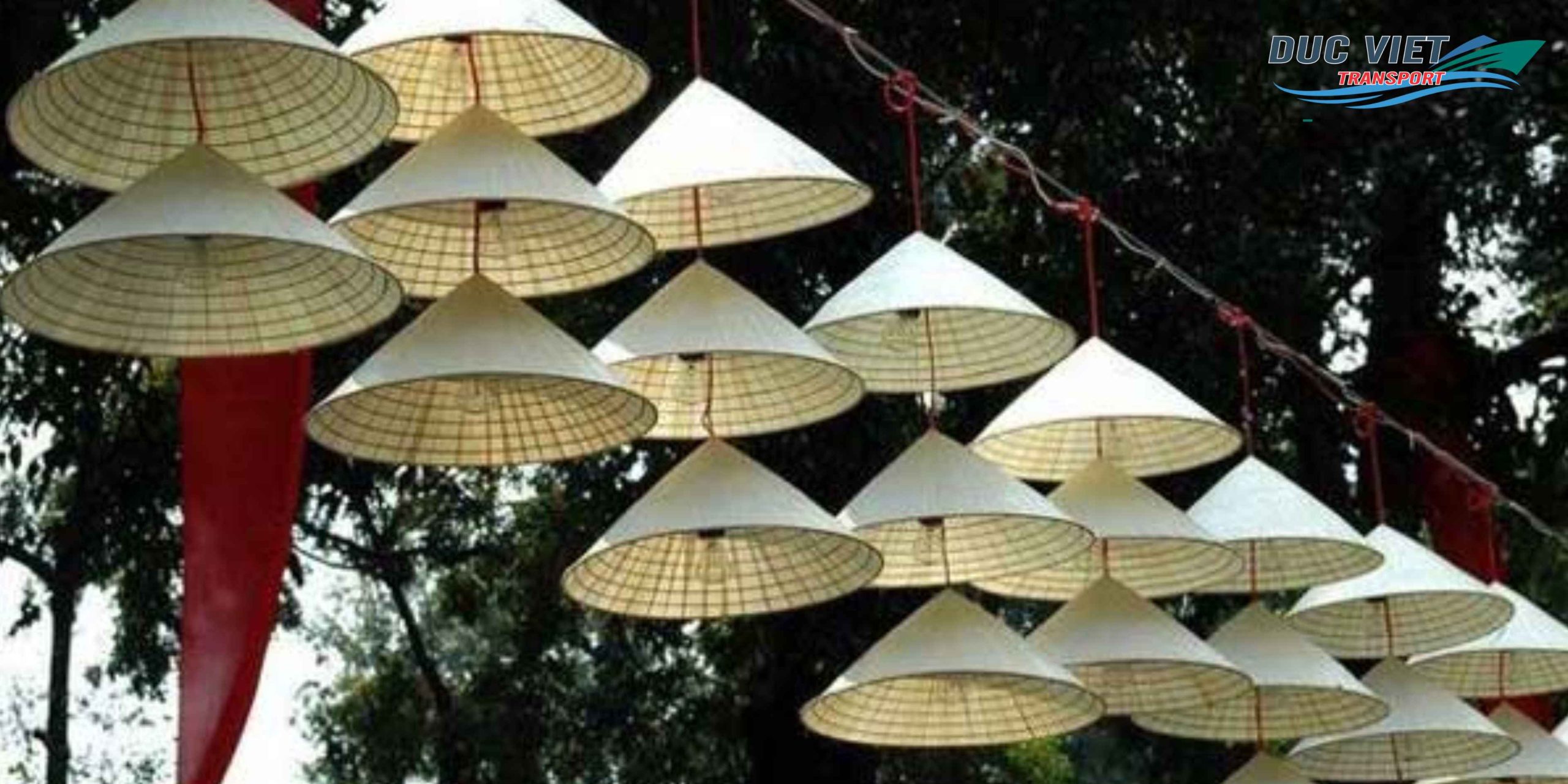 Gửi Nón Lá Huế Thủ Công Từ Việt Nam Sang Đức – Giữ Trọn Dáng Nón, Đậm Đà Hồn Việt