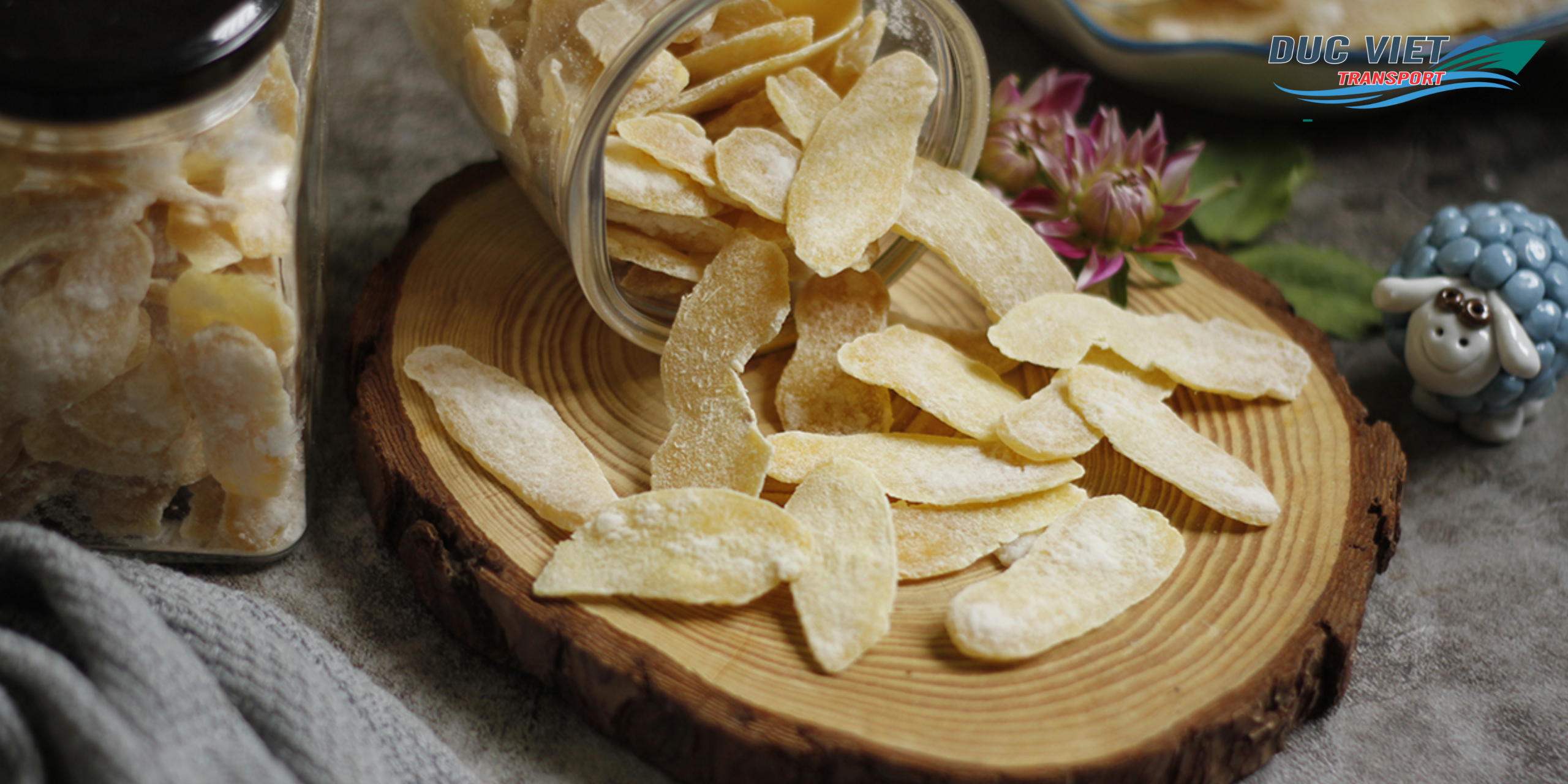 Vận Chuyển Mứt Gừng Huế Sang Đức – Cay Ấm, Đúng Chất Quà Tết Truyền Thống