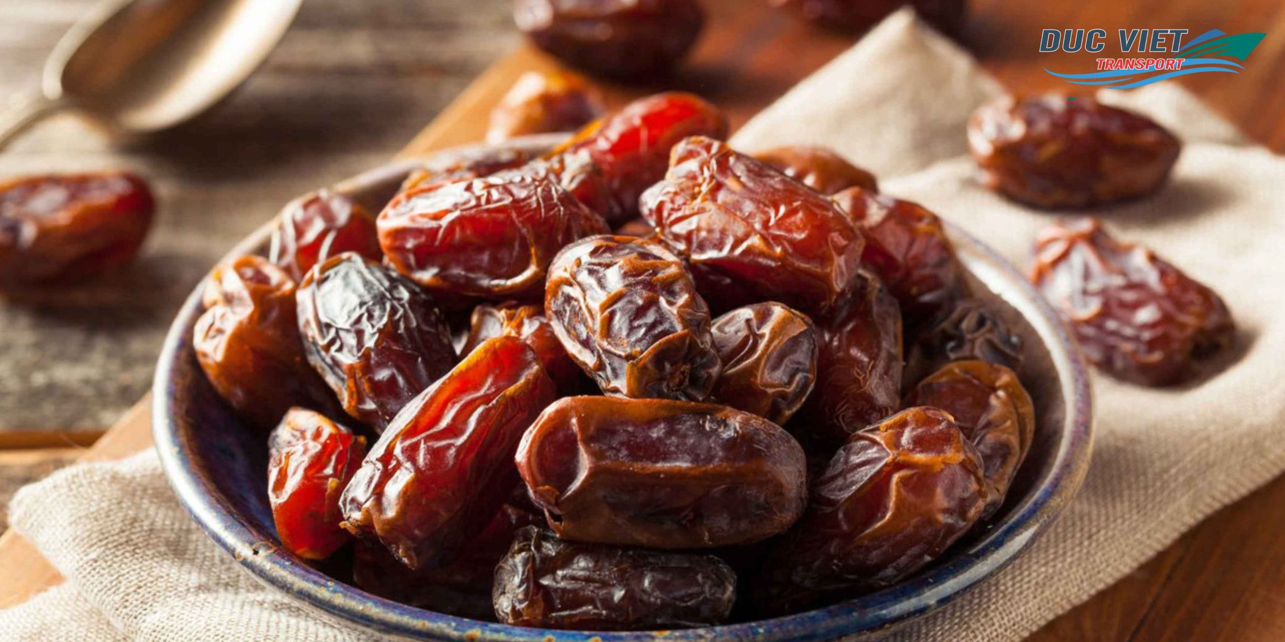 Gửi Chà Là Sấy Khô Việt Nam Sang Đức – Ngọt Tự Nhiên, Giữ Trọn Hương Vị