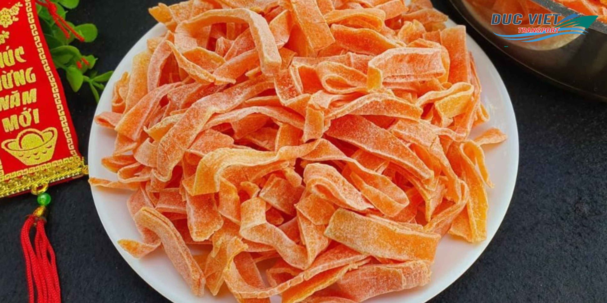 Gửi Mứt Cà Rốt Việt Nam Sang Đức – Ngọt Dịu Tự Nhiên, Màu Đẹp, Đậm Đà Hương Vị Truyền Thống